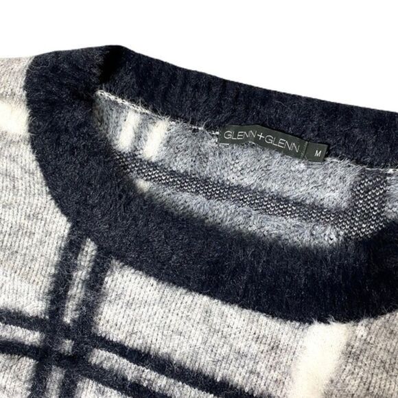 Glenn + Glenn Plaid Patterned Super Soft Sweater Women’s size medium - Picture 2 of 3